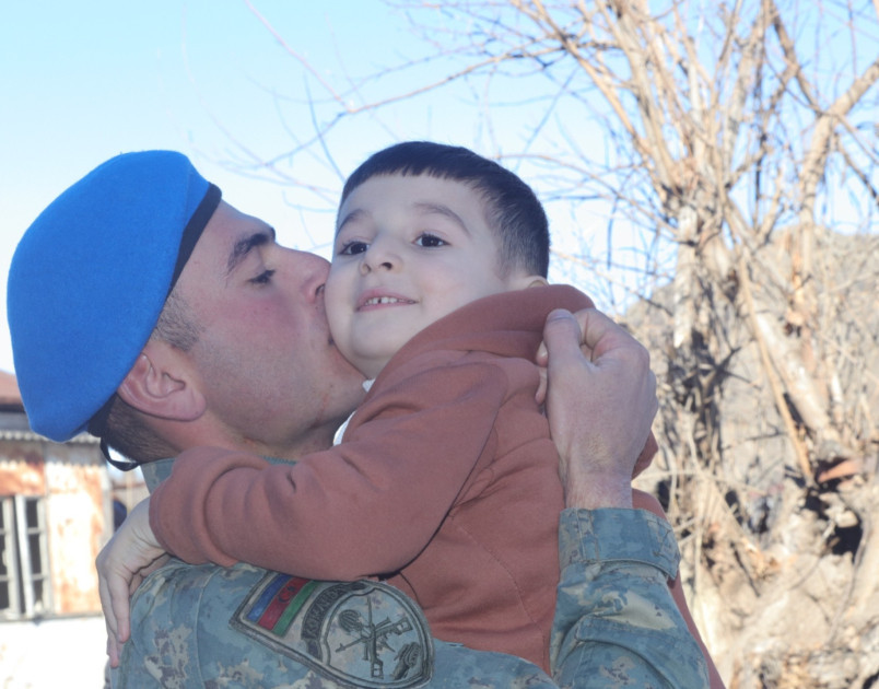 Şuşakənd ilk əsgərini qarşılayıb<font color=red> - FOTOLAR</font>