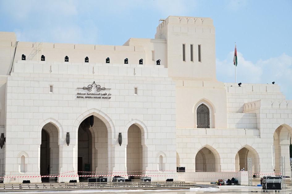 Heydər Əliyev Fondunun vitse-prezidenti Leyla Əliyeva Maskatda Sultan Opera Evində olub<font color=red> - FOTOLAR</font>