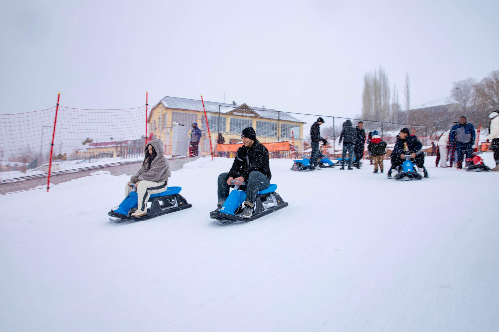 Ağbulaq İstirahət Mərkəzində həftəsonu istirahət proqramına start verib<font color=red> - FOTOLAR</font>