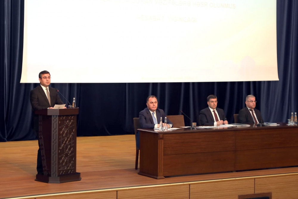 “2025-ci ildə Naxçıvan şəhərinin sosial-iqtisadi inkişafının yekunları və qarşıda duran vəzifələr”ə həsr olunmuş hesabat tədbiri keçirilib<font color=red> - FOTOLAR</font>