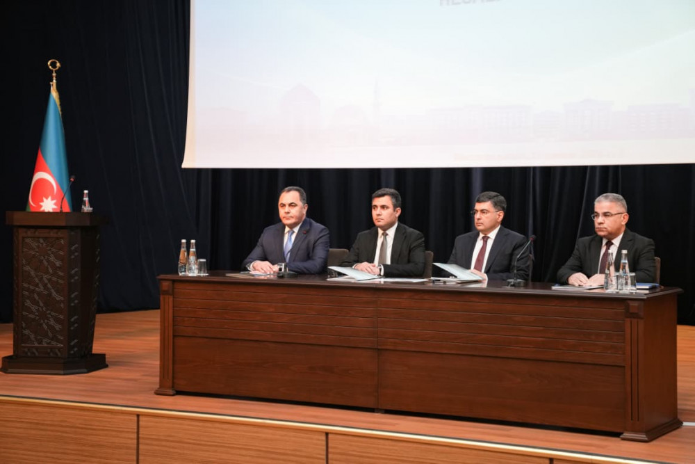 “2025-ci ildə Naxçıvan şəhərinin sosial-iqtisadi inkişafının yekunları və qarşıda duran vəzifələr”ə həsr olunmuş hesabat tədbiri keçirilib<font color=red> - FOTOLAR</font>