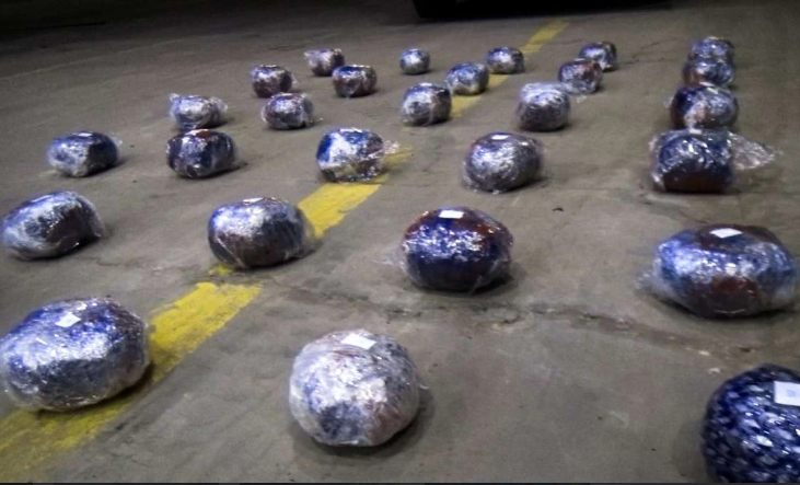 İrandan Gürcüstana külli miqdarda narkotikin keçirilməsinin qarşısı alınıb<font color=red> - FOTOLAR</font>