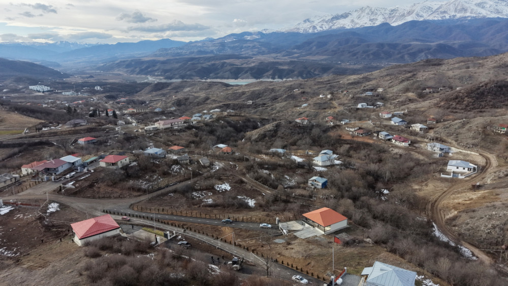 Prezident İlham Əliyev Ağdərə rayonunun Heyvalı kəndində görülmüş işlərlə tanış olub <font color='red'> - YENİLƏNİB</font><font color=red> - FOTOLAR</font>