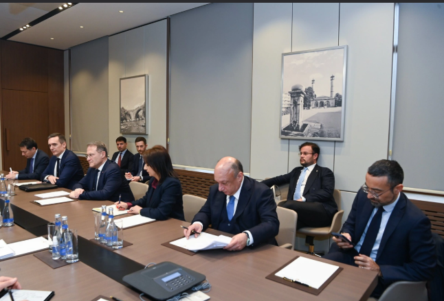 Azərbaycan və İtaliya XİN-ləri arasında siyasi məsləhətləşmələr keçirilib<font color=red> - FOTOLAR</font>