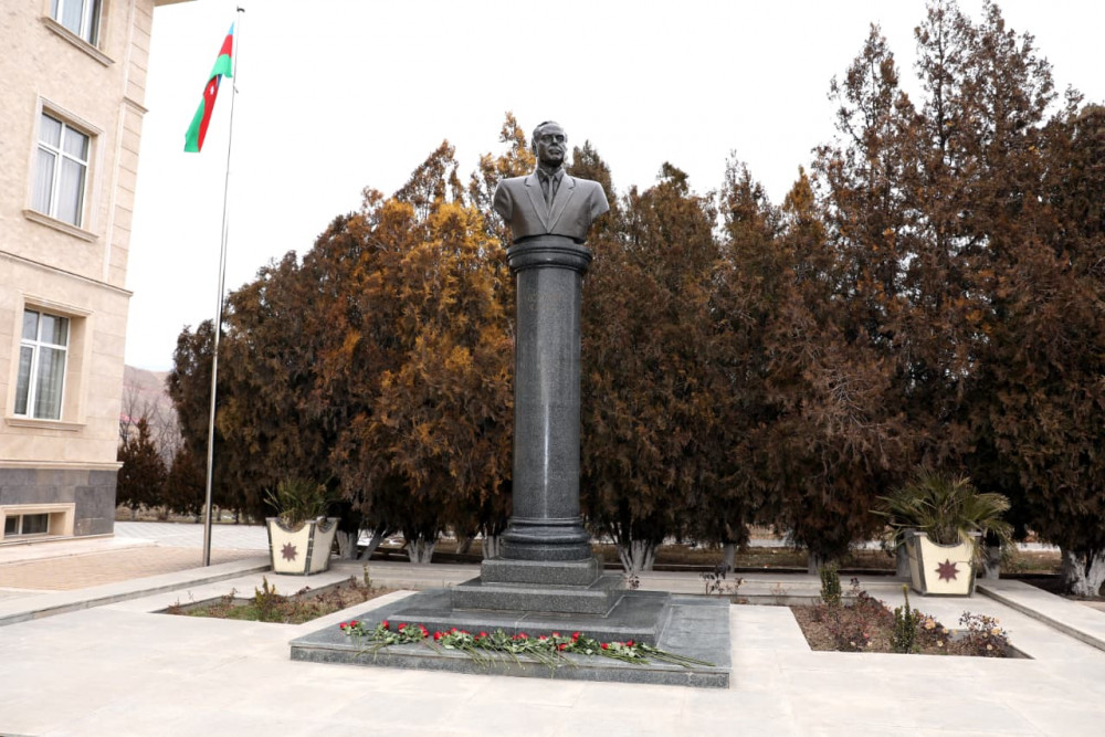 Sədərəkdə ötən ilin sosial-iqtisadi inkişafının yekunları və qarşıda duran vəzifələrə dair hesabat tədbiri keçirilib<font color=red> - FOTOLAR</font>