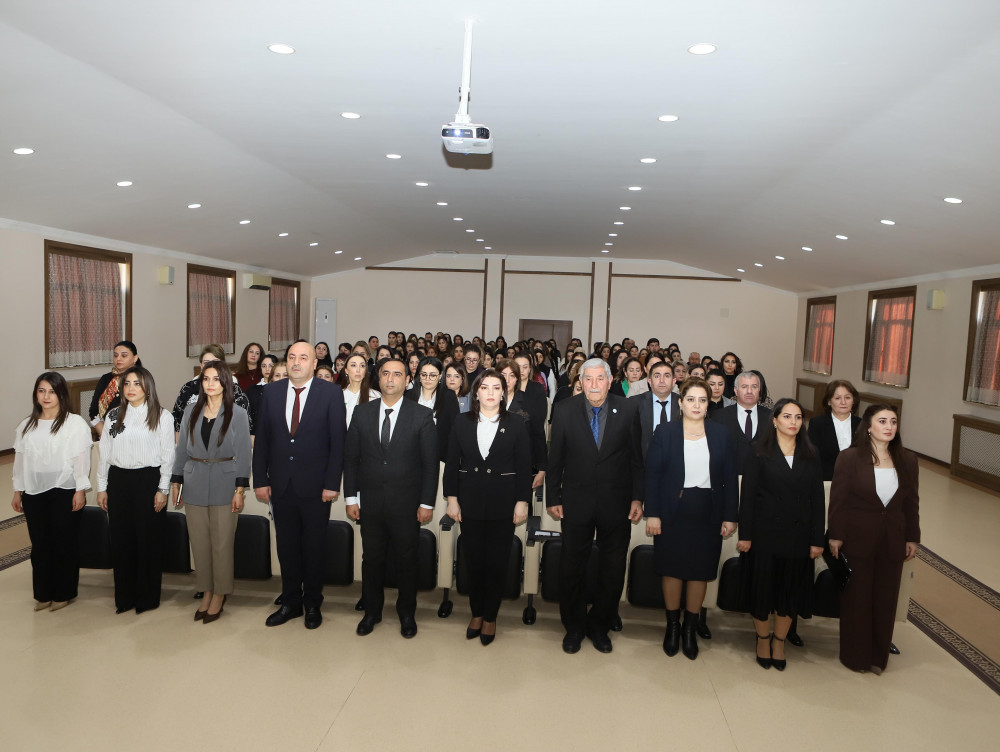 Naxçıvan Şəhər Təhsil Şöbəsinin təşkilatçılığı ilə “Tədris motivasiyası və öyrənməyə marağın artırılması” mövzusunda valideyn  konfransı  keçirilib<font color=red> - FOTOLAR</font>