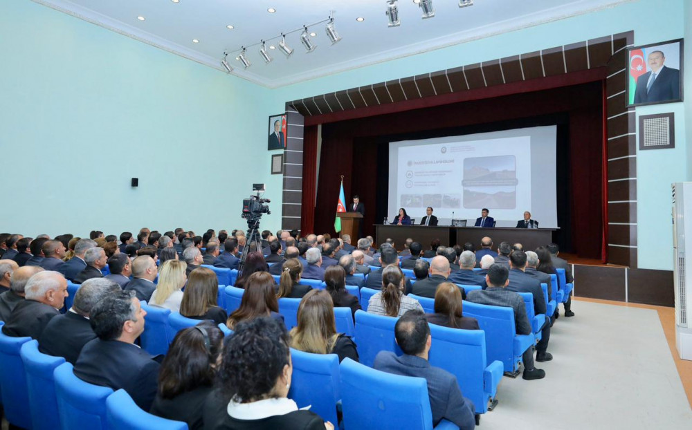 Babəkdə 2025-ci ilin yekunları və qarşıda duran vəzifələrə dair hesabat tədbiri keçirilib<font color=red> - FOTOLAR</font>