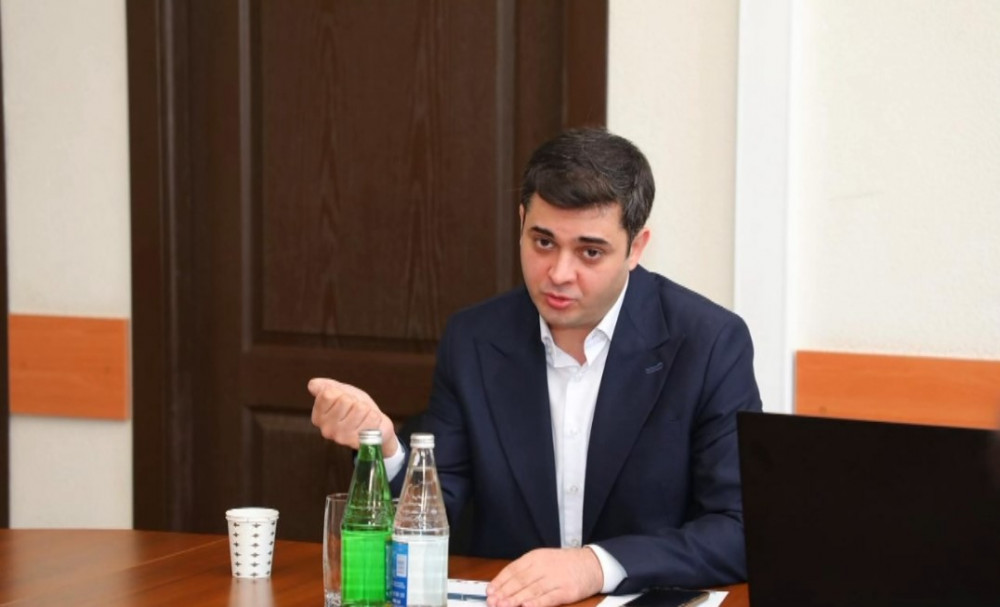 Teleradio Akademiyasında “Mediada Azərbaycan dili” mövzusunda təlimlərin növbəti mərhələsi təşkil olunub<font color=red> - FOTOLAR</font>