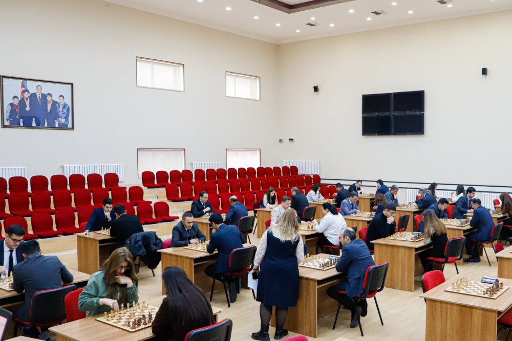 Dövlət qurumlarının əməkdaşları arasında şahmat yarışı keçirilib<font color=red> - FOTOLAR</font>