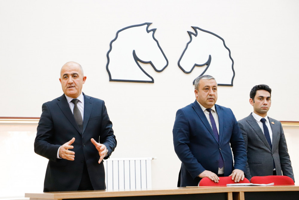 Dövlət qurumlarının əməkdaşları arasında şahmat yarışı keçirilib<font color=red> - FOTOLAR</font>