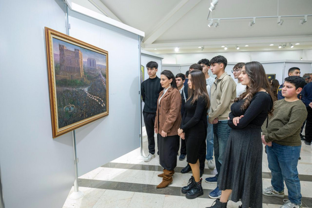 Naxçıvanda 20 Yanvar - Ümumxalq Hüzn Günü  ilə əlaqədar sərgi təşkil edilib<font color=red> - FOTOLAR</font>