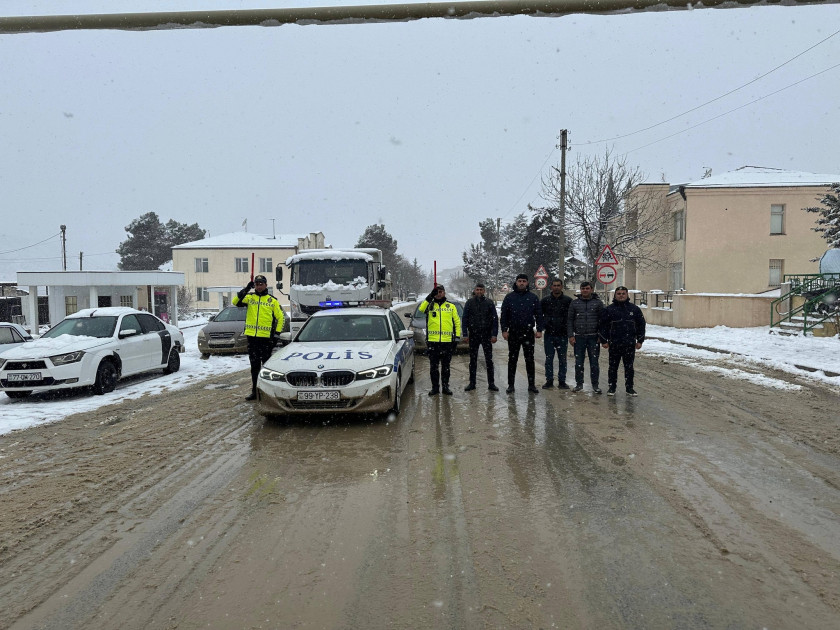 Xankəndi, Ağdərə və Xocalıda sükut dəqiqəsi – 20 Yanvar şəhidlərinin xatirəsi anıldı<font color=red> - FOTOLAR</font>