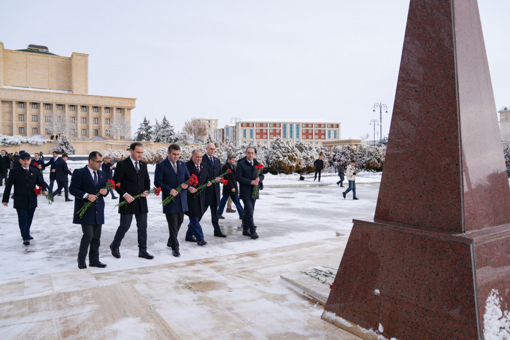 Naxçıvanda 20 Yanvar şəhidlərinin xatirəsi anılıb<font color=red> - FOTOLAR</font>