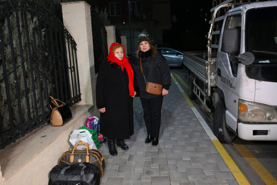 Xankəndi şəhərinə ilk köç karvanı yola salınıb<font color=red> - FOTOLAR</font>