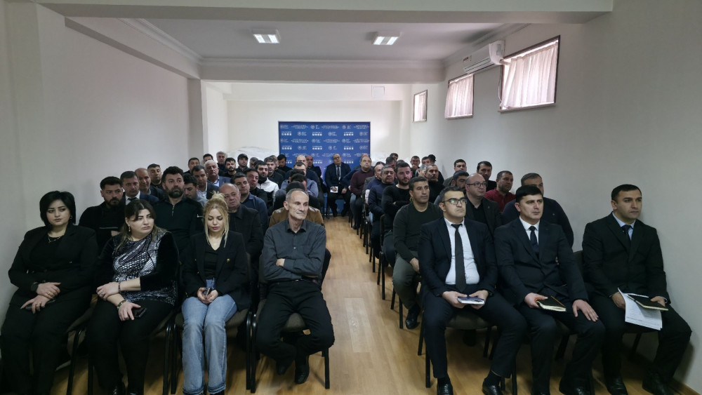 Naxçıvanda tətbiq edilən vergi və sosial sığorta güzəştləri barədə məlumat verilib<font color=red> - FOTOLAR</font>