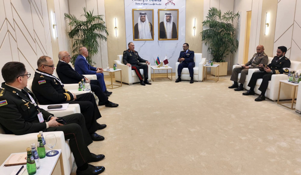 Azərbaycan Ordusunun Baş Qərargah rəisi Qətərin hərbi rəhbərliyi ilə görüşüb<font color=red> - FOTOLAR</font>