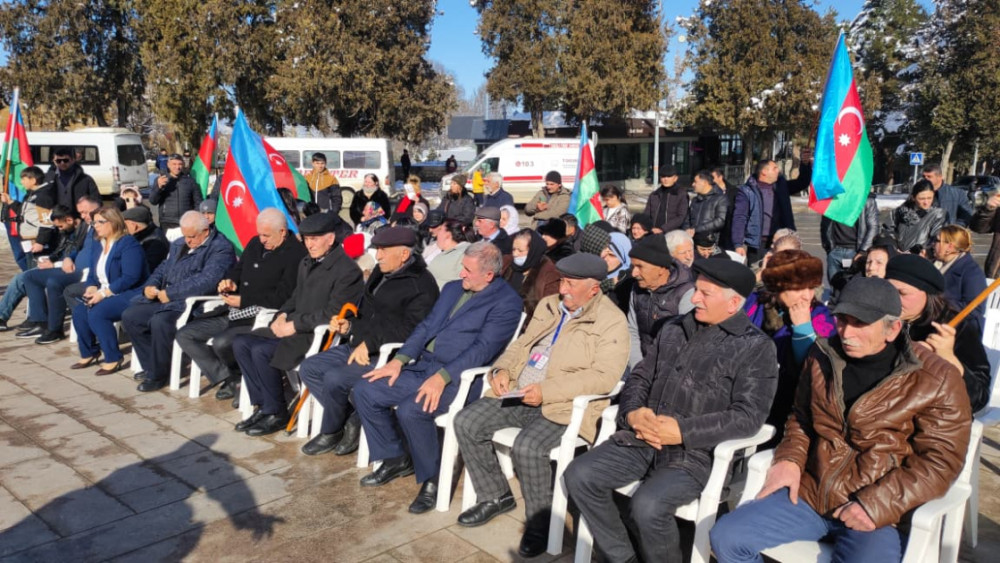 Xankəndiyə köçən keçmiş məcburi köçkünlərə evlərinin açarları təqdim olunub<font color=red> - FOTOLAR</font>