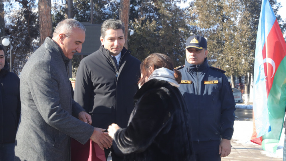 Xankəndiyə köçən keçmiş məcburi köçkünlərə evlərinin açarları təqdim olunub<font color=red> - FOTOLAR</font>