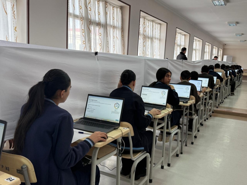 Naxçıvan məktəbliləri PISA beynəlxalq qiymətləndirmə tədqiqatında iştirak ediblər<font color=red> - FOTOLAR</font>