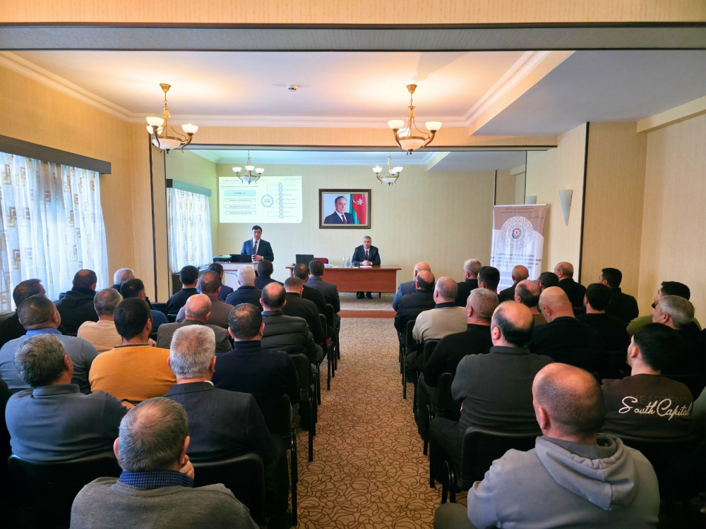 Sahibkarlar Naxçıvanda tətbiq edilən vergi və sosial sığorta güzəştləri barədə məlumatlandırılıblar<font color=red> - FOTOLAR</font>