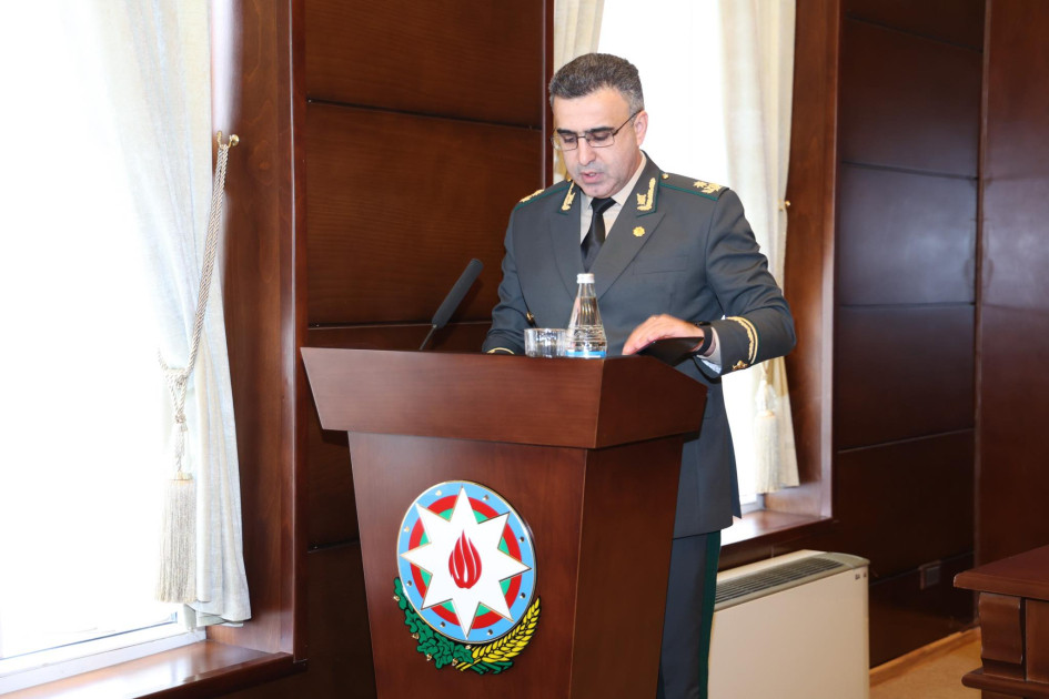 Hərbi Prokurorluqda ötən ilin yekunları müzakirə olunub<font color=red> - FOTOLAR</font>