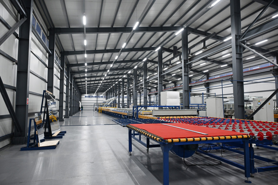 Prezident İlham Əliyev Sumqayıt Sənaye Parkında güzgü vərəqələrin istehsalı zavodunun açılışında iştirak edib<font color=red> - FOTOLAR</font>