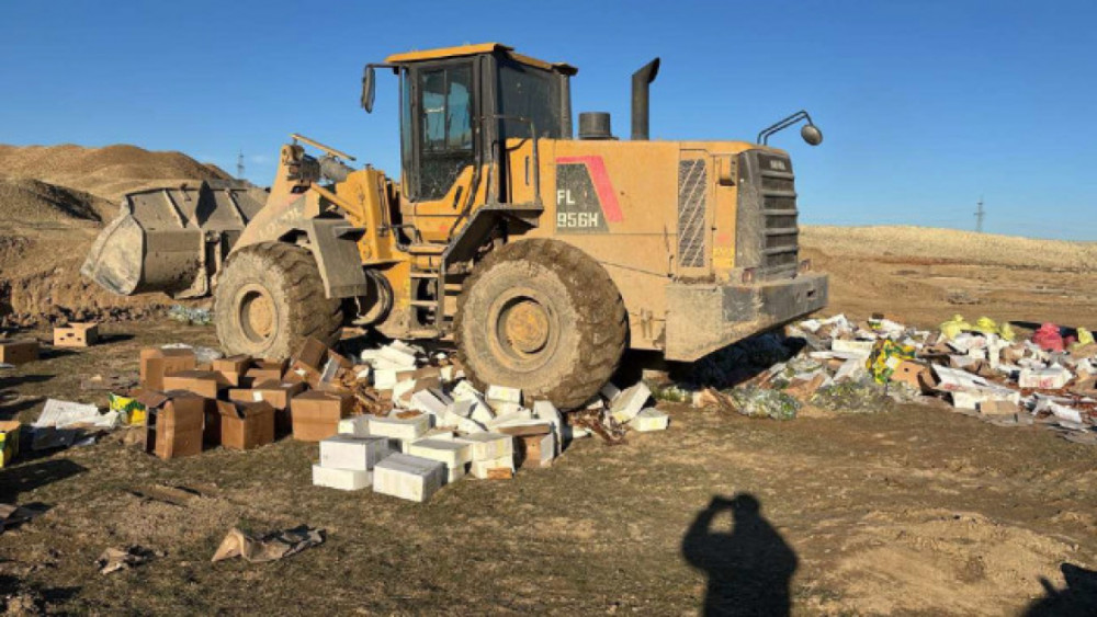 İdxal olunan qurudulmuş yemiş və halva məhsullarında uyğunsuzluq aşkarlanıb<font color=red> - FOTOLAR</font>