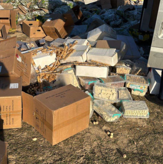 İdxal olunan qurudulmuş yemiş və halva məhsullarında uyğunsuzluq aşkarlanıb<font color=red> - FOTOLAR</font>