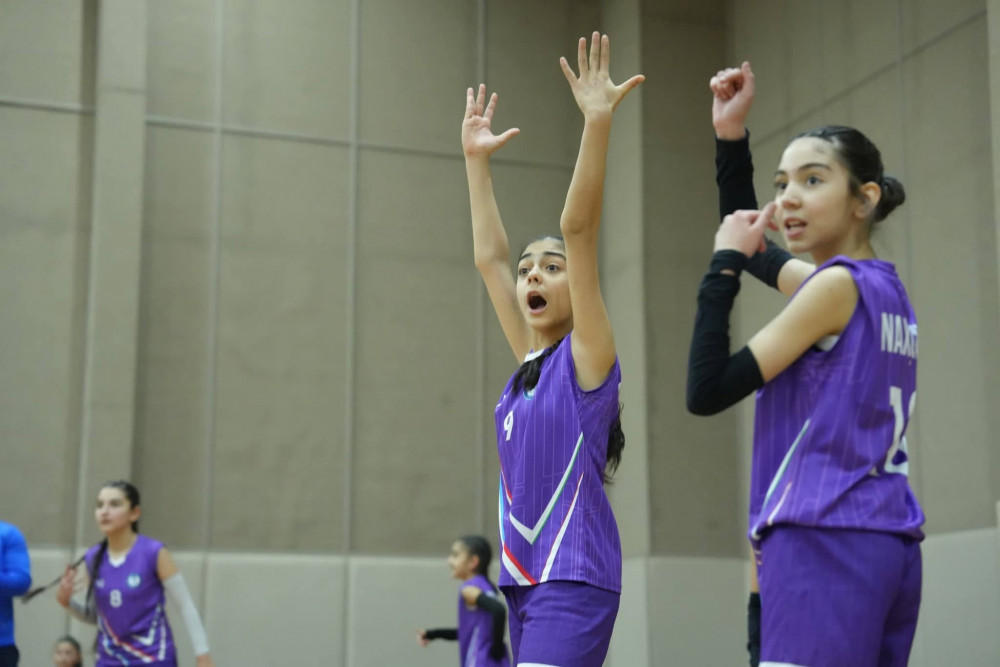 Voleybol üzrə Naxçıvan Muxtar Respublika zona birinciliklərinə start verilib<font color=red> - FOTOLAR</font>