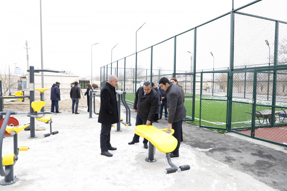 Məcid Seyidov Culfada “Sağlam məhəllə” idman zonasında görülmüş işlərlə tanış olub<font color=red> - FOTOLAR</font>