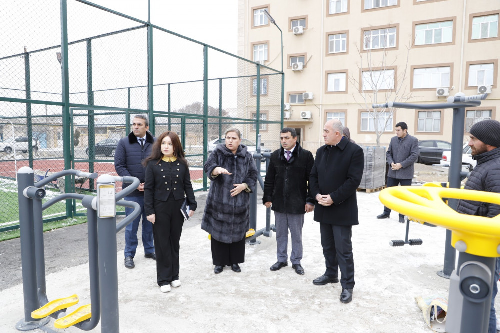 Məcid Seyidov Culfada “Sağlam məhəllə” idman zonasında görülmüş işlərlə tanış olub<font color=red> - FOTOLAR</font>