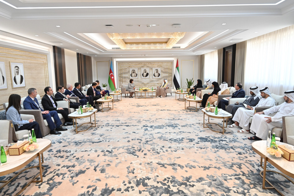 Azərbaycan və BƏƏ parlamentləri arasındakı əlaqələrin inkişaf perspektivləri müzakirə edilib<font color=red> - FOTOLAR</font>