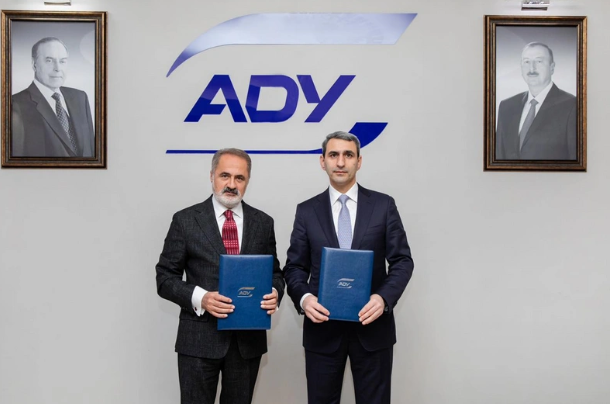 Azərbaycan və Türkiyə dəmir yolları arasında Anlaşma Memorandumu imzalanıb<font color=red> - FOTOLAR</font>