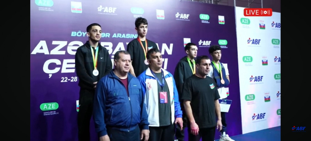 Boks üzrə Naxçıvan komandasının üzvü ölkə çempionatının mükafatçısı olub<font color=red> - FOTOLAR</font>