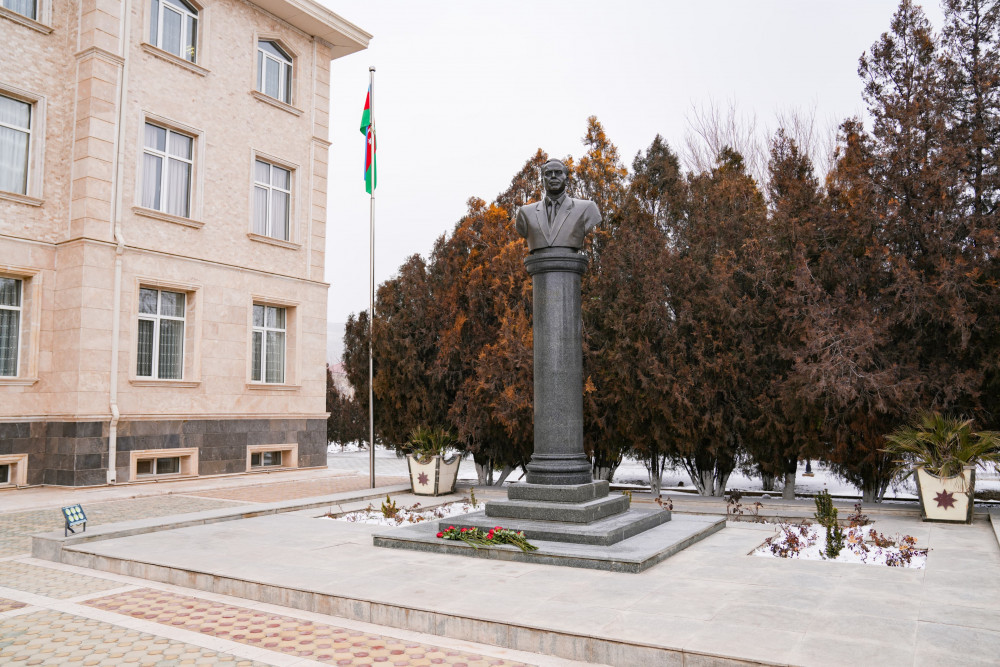 Səlahiyyətli nümayəndə Sədərək rayon ictimaiyyətinin ağsaqqalları ilə görüşüb<font color=red> - FOTOLAR</font>