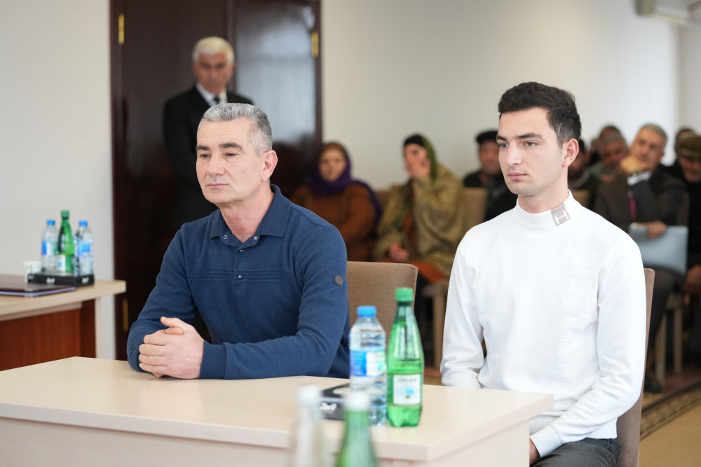 Səlahiyyətli nümayəndə Sədərək rayonunda vətəndaşları qəbul edib<font color=red> - FOTOLAR</font>