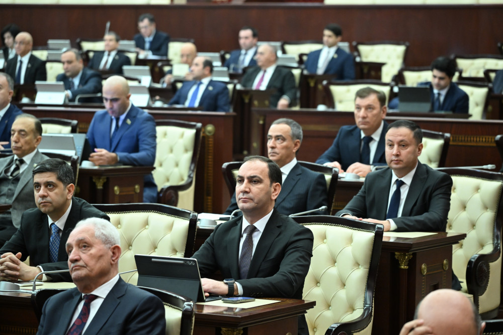 “Naxçıvan Muxtar Respublikasının Konstitusiyasında dəyişikliklərin təsdiq edilməsi haqqında” Konstitutsiya Qanunu layihəsi II səsvermədə qəbul edildi <font color=red> - FOTOLAR</font>