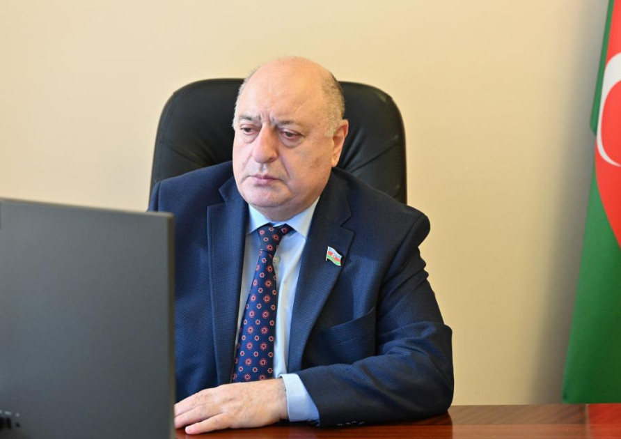 Daha üç məsələ Milli Məclisin plenar iclasına tövsiyə edilib<font color=red> - FOTOLAR</font>