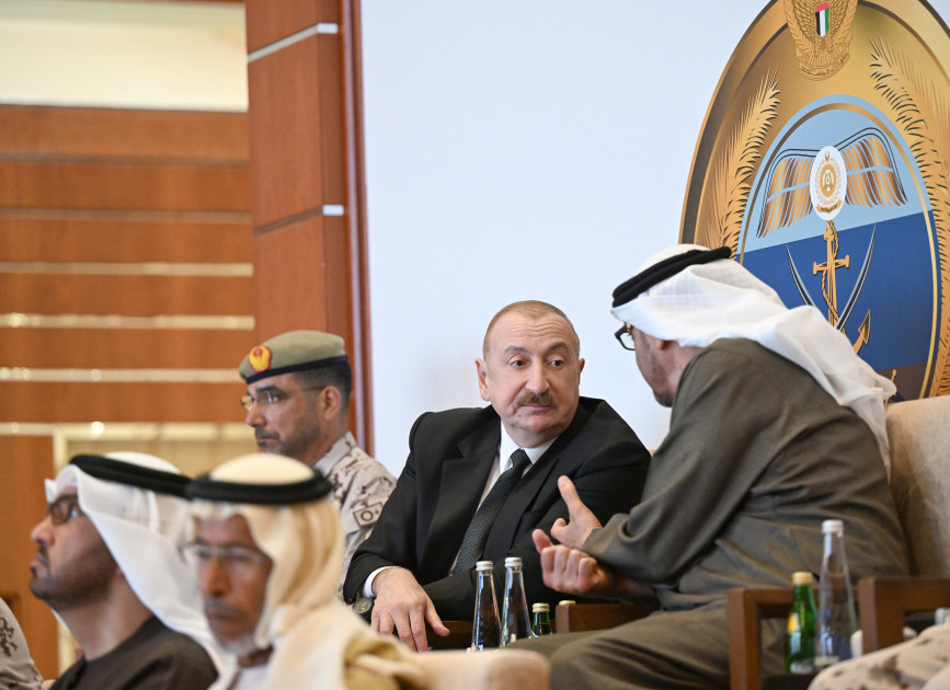 Azərbaycanın və Birləşmiş Ərəb Əmirliklərinin prezidentləri Əbu-Dabidə “Sülh Qalxanı – 2026” birgə əməliyyat-taktiki təlimini izləyiblər<font color=red> - FOTOLAR</font>