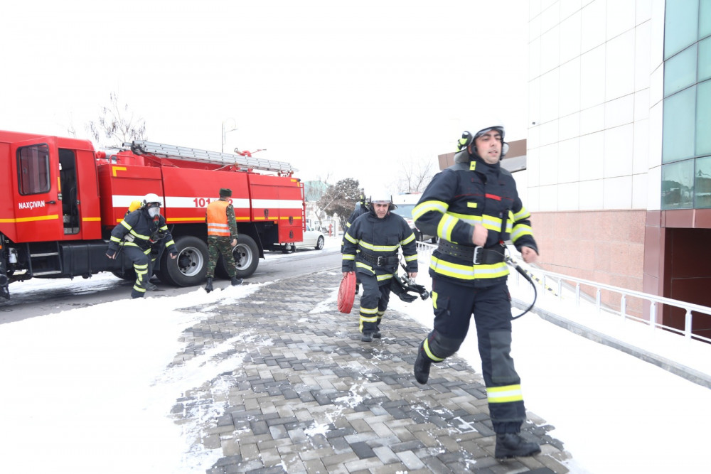 Naxçıvan FHN Naxçıvan Sağlamlıq Mərkəzində təlim keçirib <font color=red> - FOTOLAR</font>