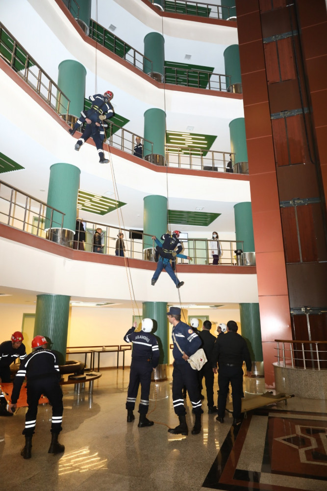 Naxçıvan FHN Naxçıvan Sağlamlıq Mərkəzində təlim keçirib <font color=red> - FOTOLAR</font>