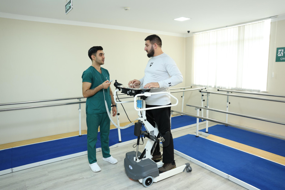 Postmüharibə dövründə 3800 qaziyə reabilitasiya xidmətləri göstərilib<font color=red> - FOTOLAR</font>