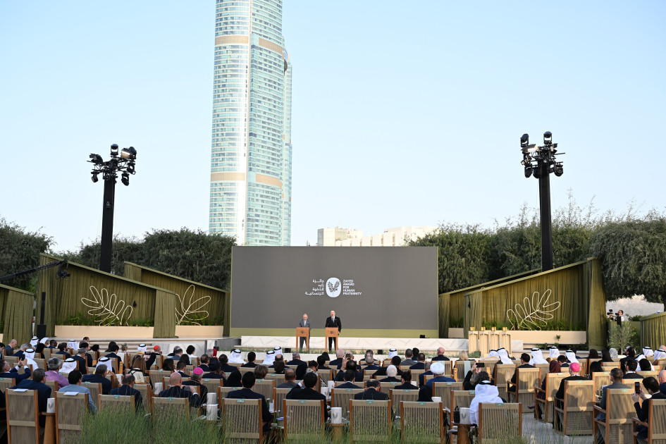 Əbu-Dabidə “Zayed İnsan Qardaşlığı Mükafatı”nın təqdimolunma mərasimi keçirilib Prezident İlham Əliyevə mükafat təqdim olunub <font color='red'> - YENİLƏNİB</font><font color=red> - FOTOLAR</font>