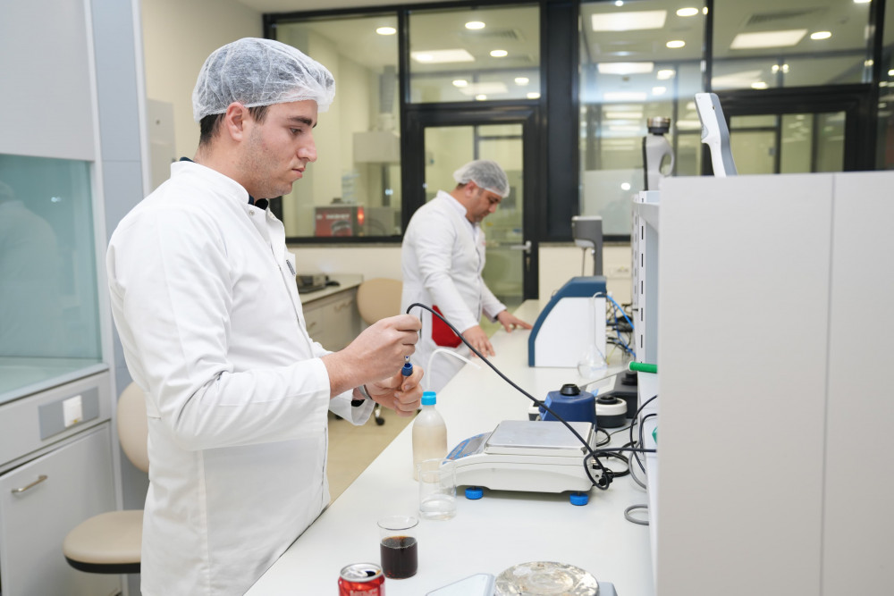 Səlahiyyətli nümayəndə “Cahan Sənaye Kompleksi” MMC-nin fəaliyyəti ilə tanış olub<font color=red> - FOTOLAR</font>