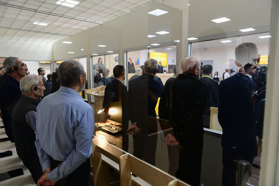 Ermənistan vətəndaşlarının məhkəməsində hökm elan olunub<font color=red> - FOTOLAR</font>