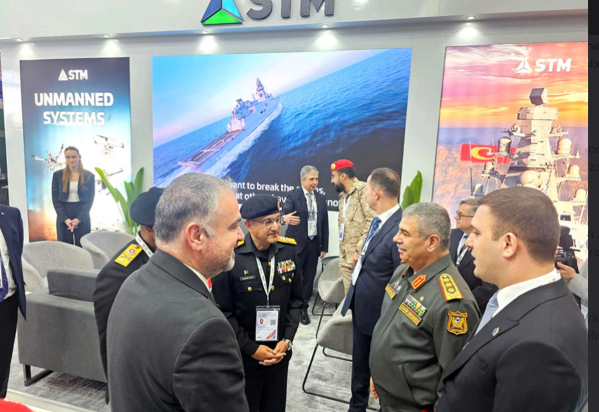 Azərbaycanın hərbi məhsulları Ər-Riyadda beynəlxalq sərgidə nümayiş olunur<font color=red> - FOTOLAR</font>