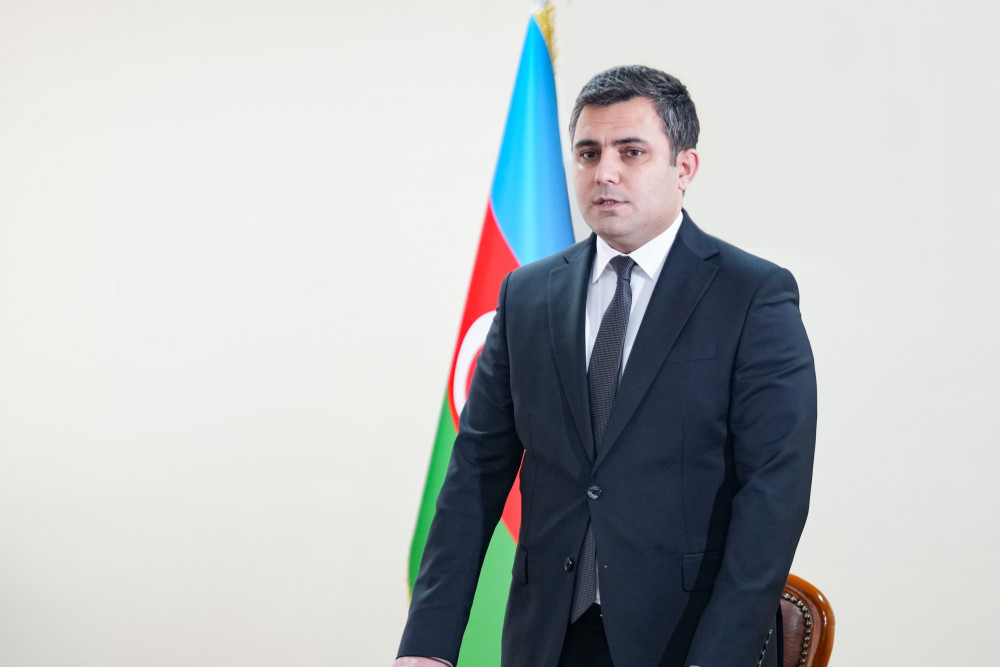 Naxçıvan Muxtar Respublikasının Baş naziri kollektivə təqdim edilib<font color=red> - FOTOLAR</font>