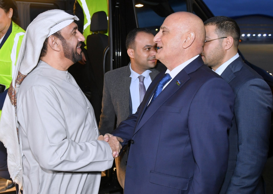 Ərəb Parlamentinin prezidenti Azərbaycana səfərə gəlib<font color=red> - FOTOLAR</font>