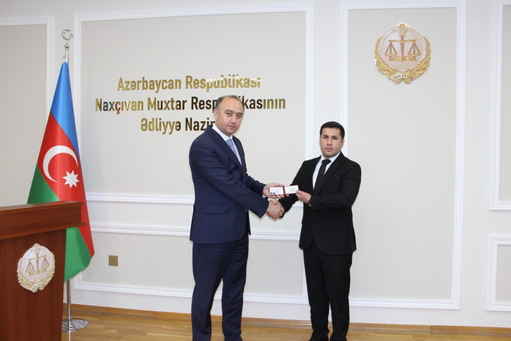 Naxçıvanda ədliyyə qulluqçularının andiçmə mərasimi təşkil edilib<font color=red> - FOTOLAR</font>