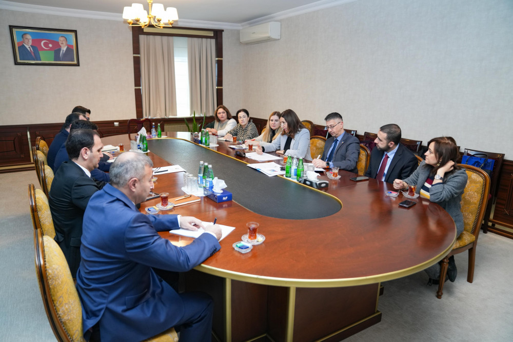 Naxçıvan Muxtar Respublikasında Azərbaycan Respublikası Prezidentinin səlahiyyətli nümayəndəsi Ceyhun Cəlilov Avropa İttifaqının Azərbaycan Respublikasındakı səfiri Mariyana Kuyundziçin rəhbərlik etdiyi nümayəndə heyəti ilə görüşüb<font color=red> - FOTOLAR</font>